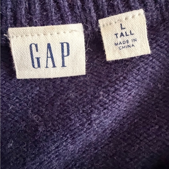 GAP Women's Navy Multicolor Patterned Sweater - Picture 2 of 2